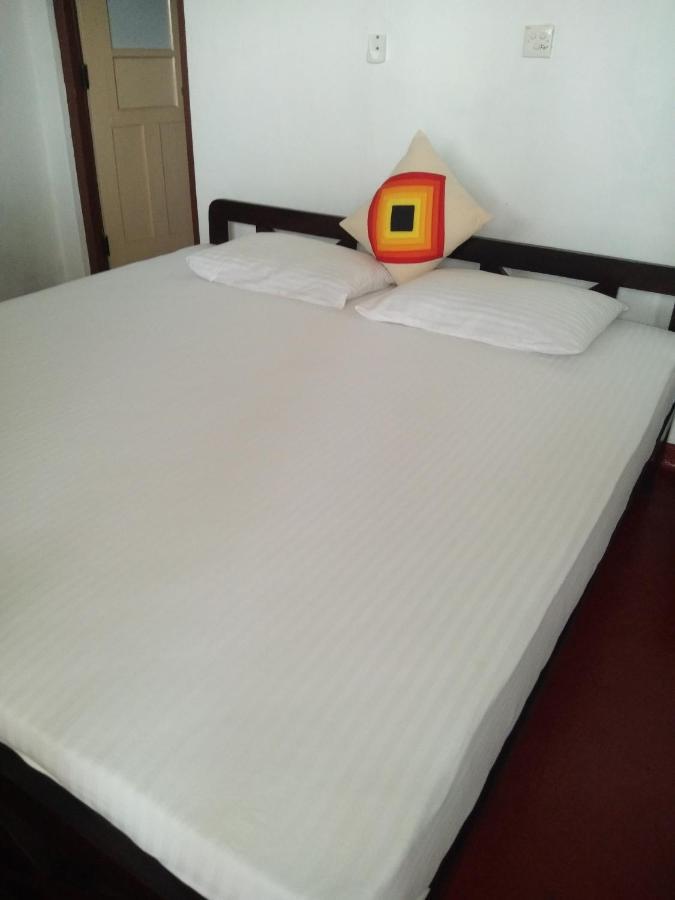 New Seaside Inn ฮิกคาดูวา ภายนอก รูปภาพ
